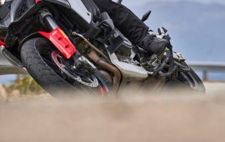 Pirelli presenta i nuovi Scorpion Trail III