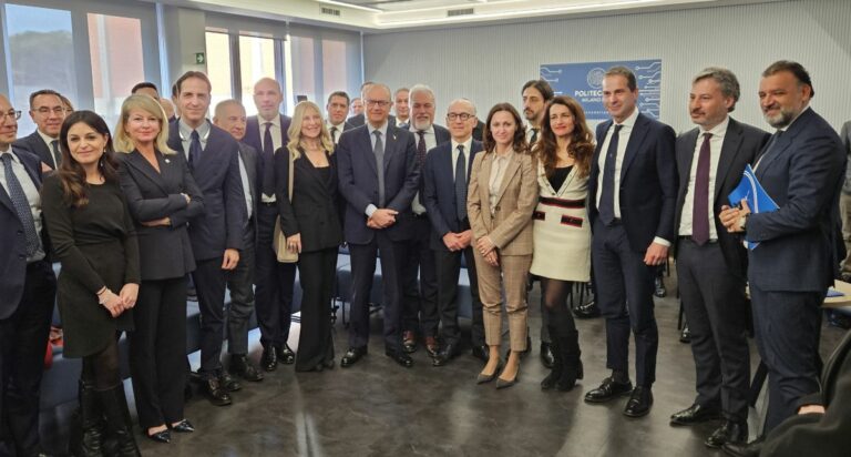 Scuola, accordo tra Ministero dell’Istruzione e “Distretto Italia”