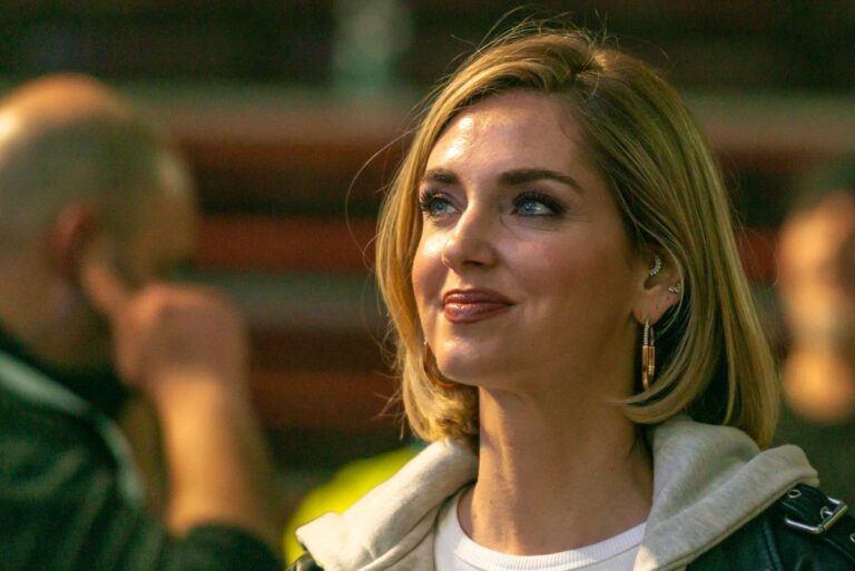 Chiara Ferragni indagata per truffa. L’influencer “Fiducia nella magistratura”