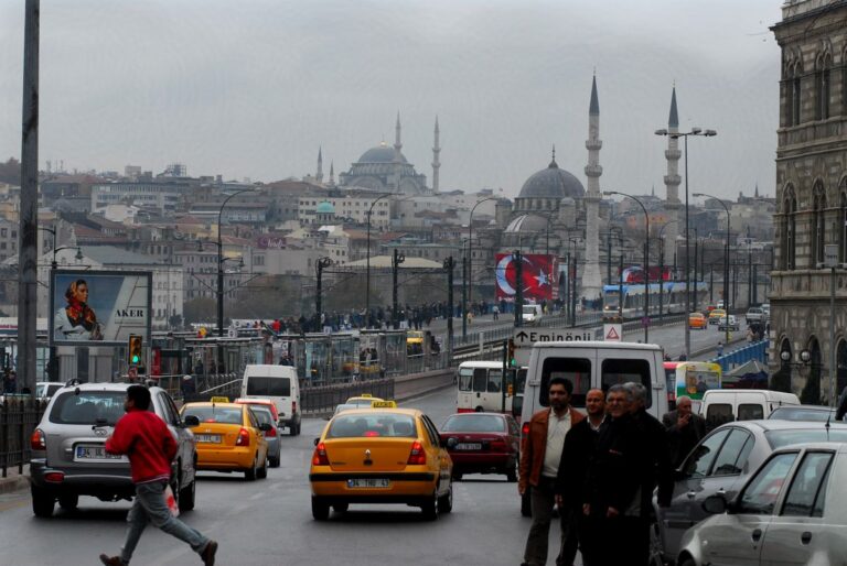 Istanbul, due arresti per l’attacco alla chiesa di Santa Maria
