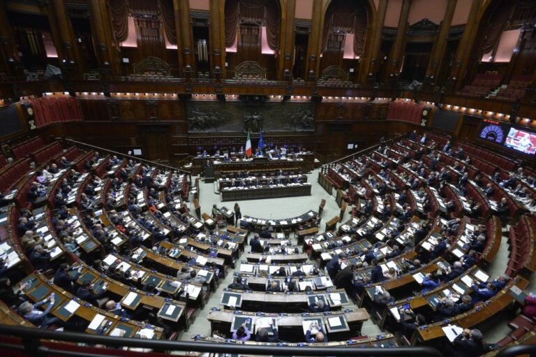 C’è un gran parlare di Mes, ma gli italiani vengono informati?