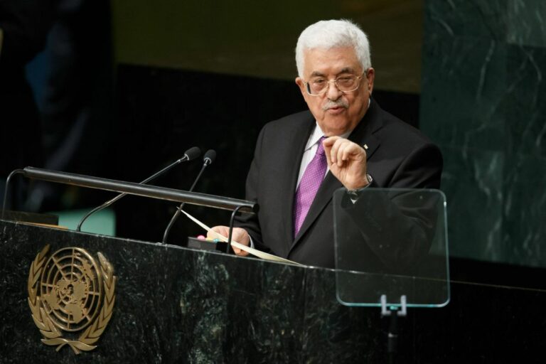 Abbas assicura Blinken sull’unità della Cisgiordania e Gaza