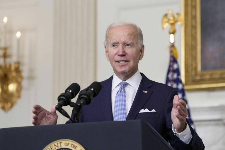 Biden alla carica per la democrazia ma non basterà
