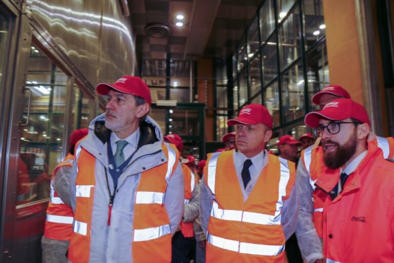 Marsilio e Lollobrigida visitano la Coca Cola a Oricola e Covalpa a Celano