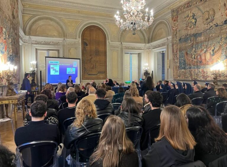 AZ Salute festeggia i suoi 20 anni tra sanità, informazione e formazione