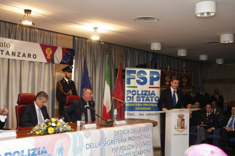 Capo Polizia Pisani a Catanzaro ricorda il sovrintendente Capo Scarfone