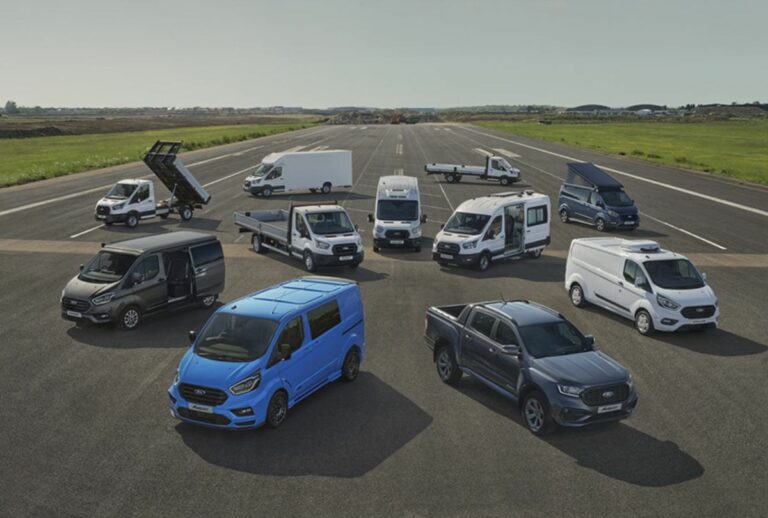 Ford Pro celebra in Italia un 2023 da record per i commerciali