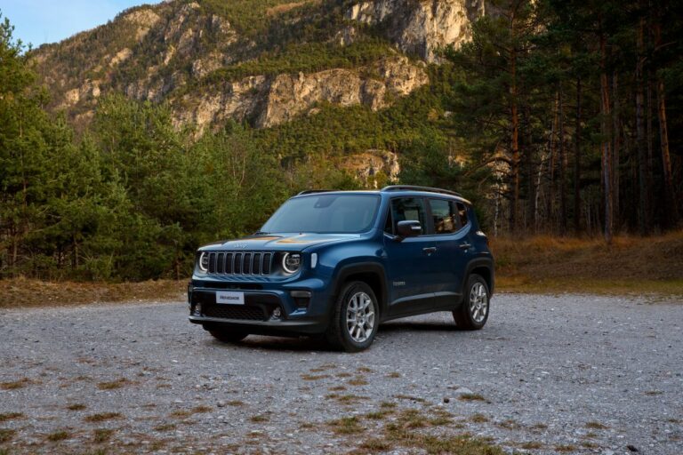 Al via gli ordini della nuova Jeep Renegade 2024