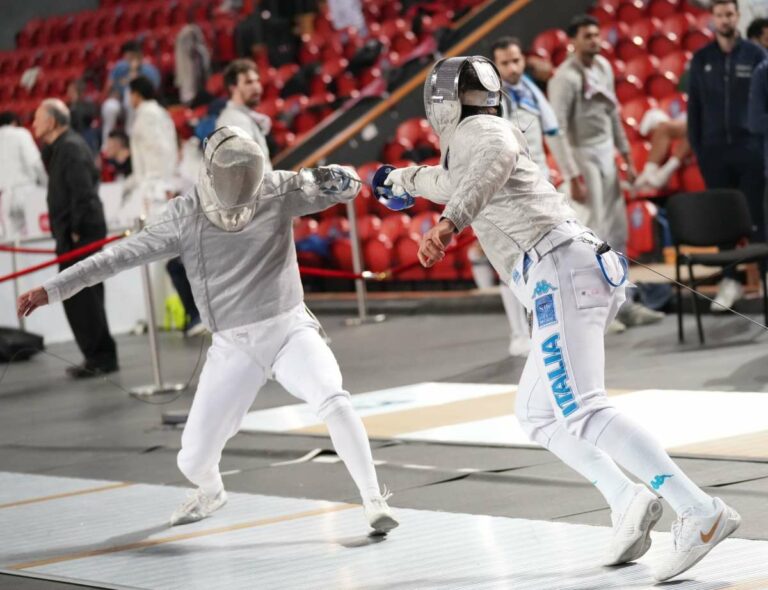 18 fiorettiste azzurre a Torino, 8 sciabolatori a Tbilisi