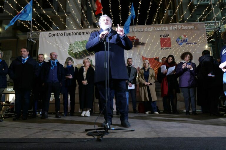 Emiliano “Valutiamo di impugnare la legge sull’Autonomia differenziata”