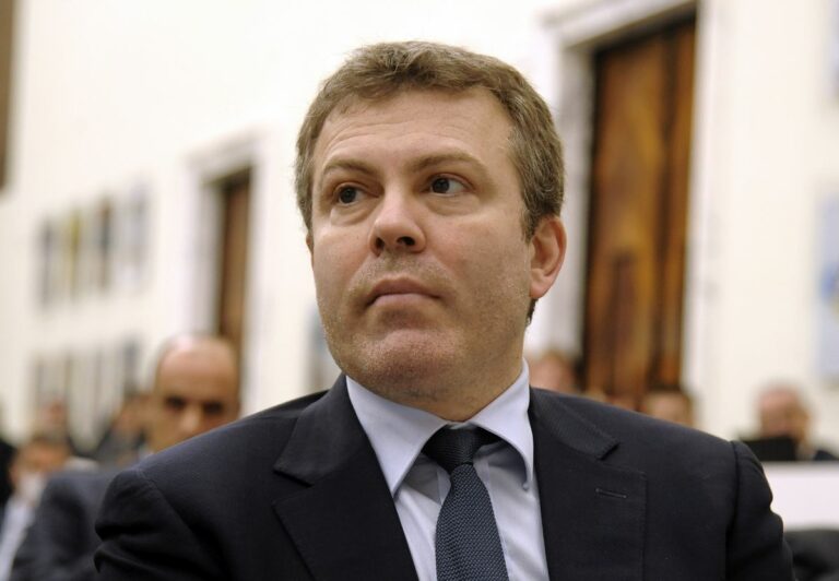 Casini “Bene le riforme, ma prima pensiamo agli stadi”