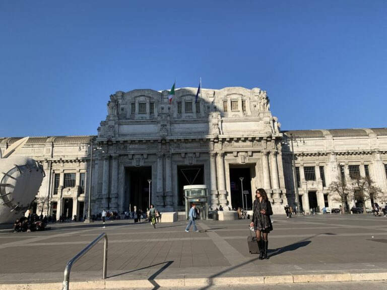 Milano, Comune valuta di istituire le “Domeniche a piedi”