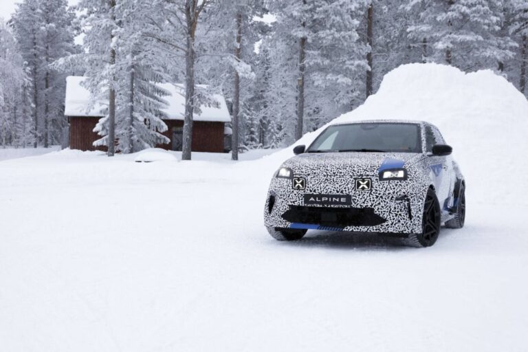 Alpine A290,primi test nuova sportiva elettrica al circolo polare artico