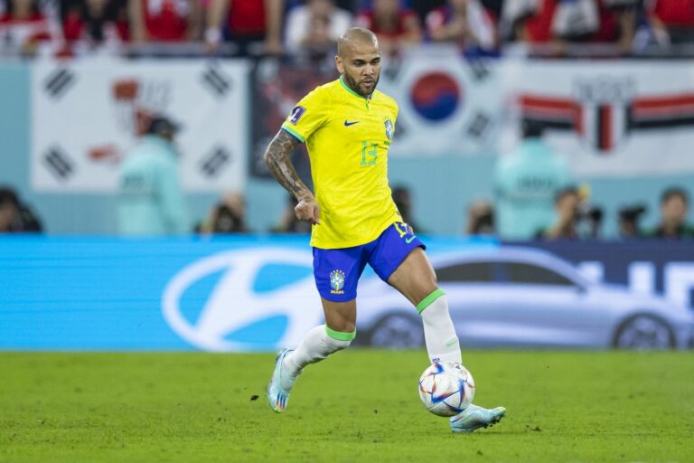 Dani Alves condannato a 4 anni e 6 mesi per stupro