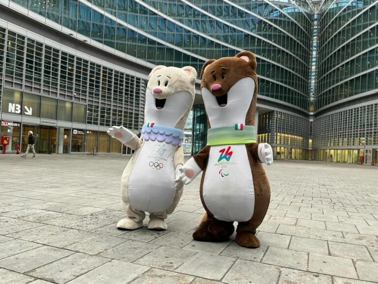 Milano-Cortina, a Palazzo Lombardia Tina e Milo le 2 mascotte ufficiali