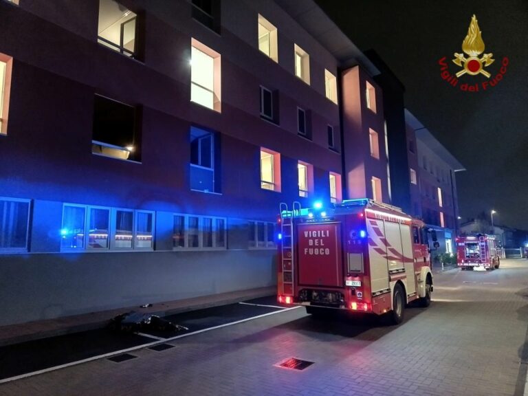 Limbiate, incendio in una Rsa. Nessun paziente coinvolto