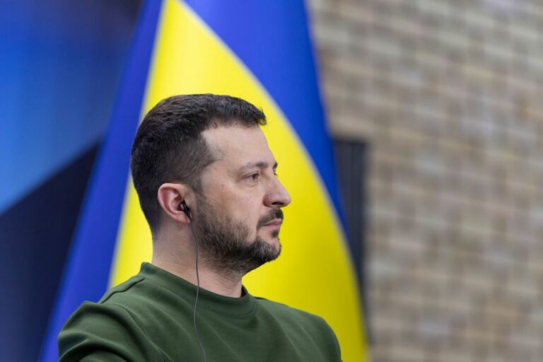 Ucraina, cresce lo scontro fra Zelensky e il capo dell’Esercito