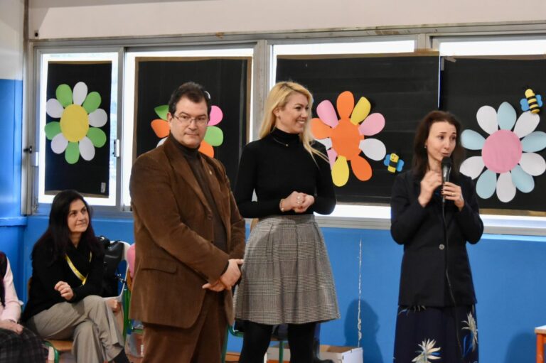 Primo appuntamento nelle scuole primarie del progetto “Viva le api”