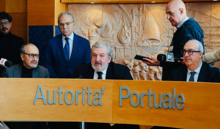 Intesa Regione Puglia-Autorità Portuale per rilancio occupazione