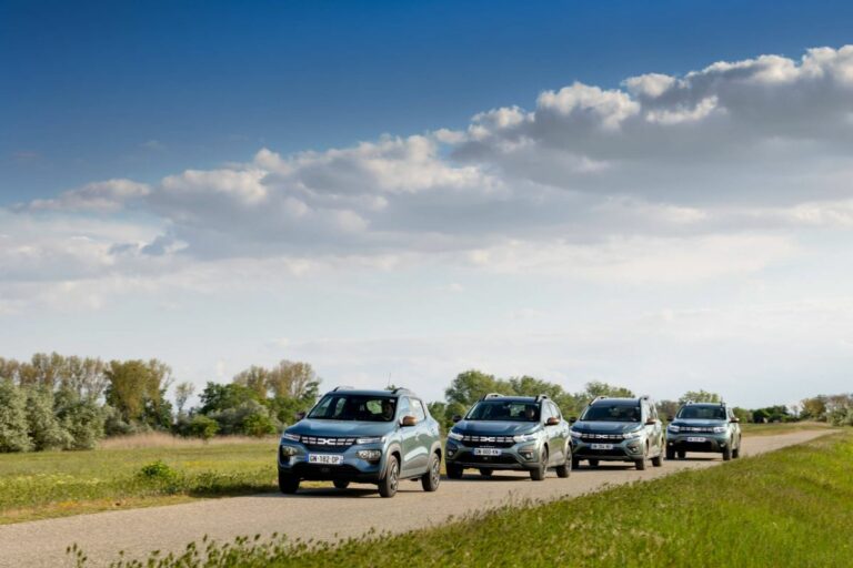 Dacia continua a crescere anche a febbraio