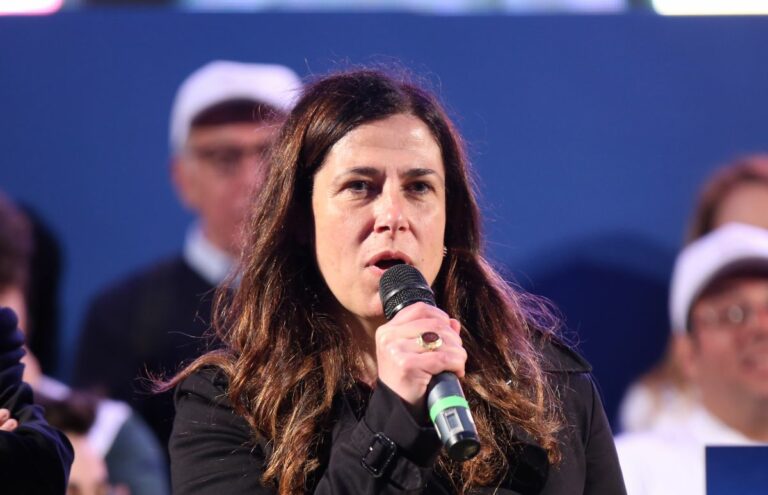 8 marzo, Todde “In Sardegna il cambiamento è arrivato grazie alle donne”