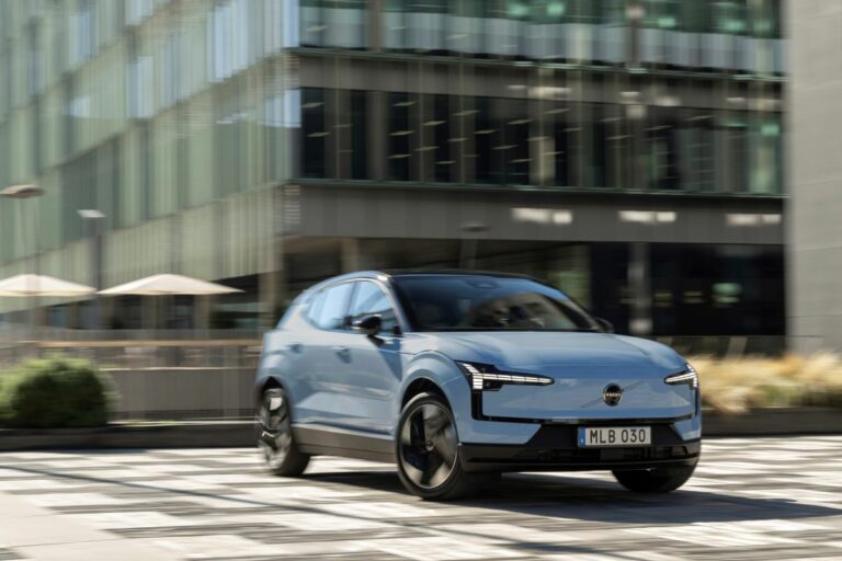 Volvo, a febbraio percentuale più alta di vendita modelli elettrificati