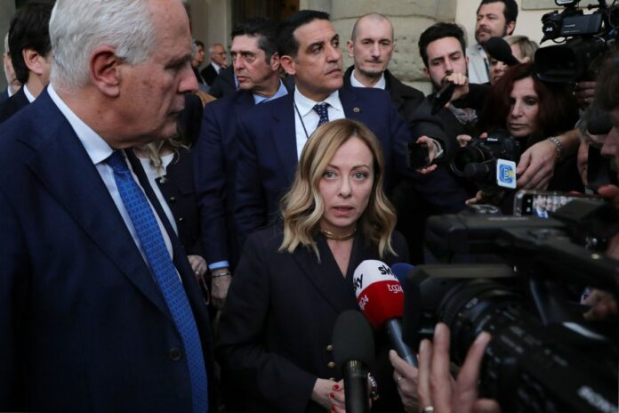 Giorgia Meloni e Eugenio Giani per la firma dell'accordo per lo sviluppo e la coesione tra il Governo e la Regione Toscana