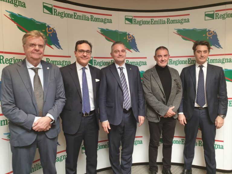 A Modena primo trapianto fegato con tecnica robotica in Italia