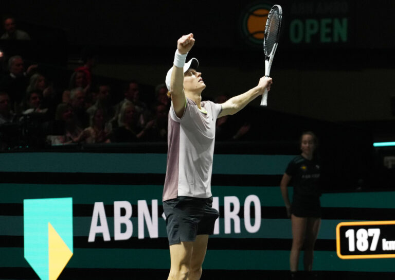 Sinner in semifinale a Indian Wells, Lehecka ko in due set