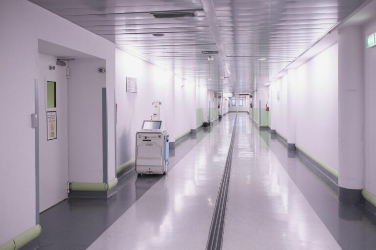 Sanità, Occhiuto “Nessuno vuole venire a lavorare in Calabria”