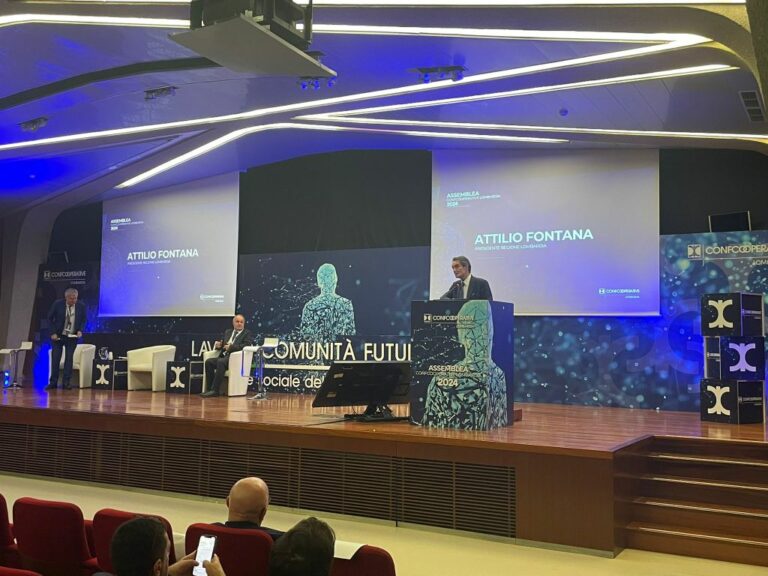 Lombardia, assemblea Confcooperative. Fontana “Crediamo in cooperazione”