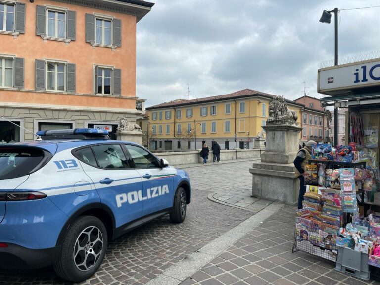 Monza, arrestati 4 giovanissimi per rapine in centro