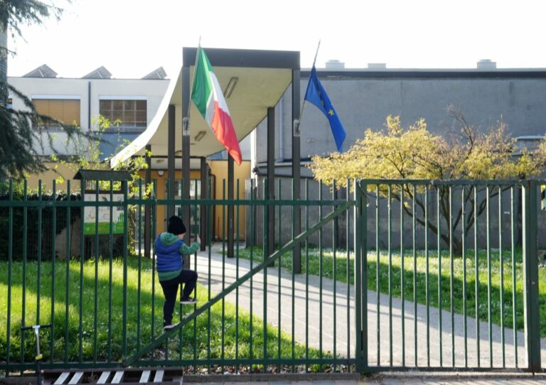 Ministero “Irregolare chiusura scuola di Pioltello per fine Ramadan”