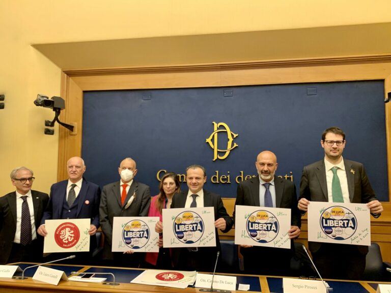 Europee, da Ultimo a Pirozzi, De Luca lancia il “fronte Libertà”