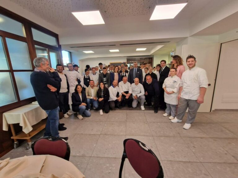 Fraschetti “Patto scuola-alta ristorazione su rilancio figura cameriere”