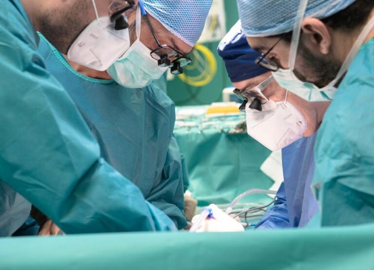 Sanità, doppio trapianto straordinario all’ospedale Niguarda di Milano