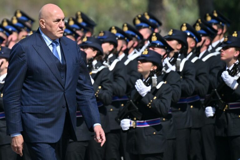 كروسيتو: هناك حاجة إلى تحويل الدفاع والاستثمار في الموارد