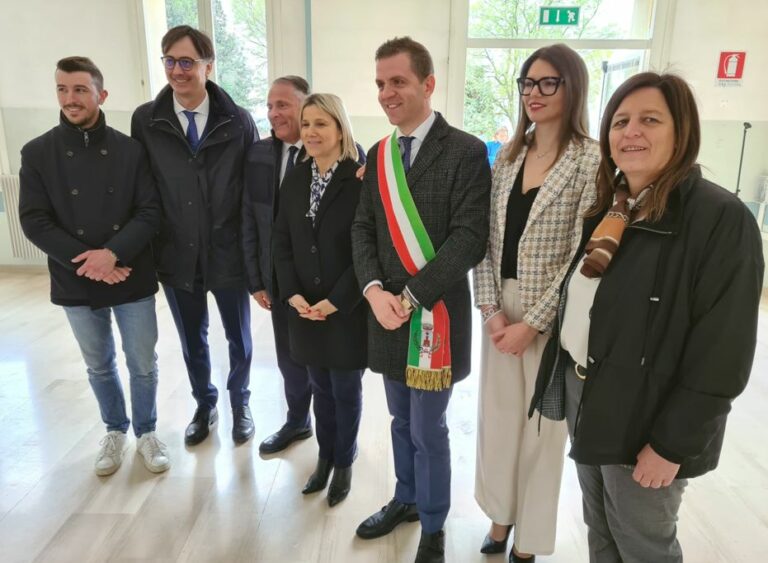 Treviso, Lanzarin posa la prima pietra della casa di comunità a Soligo