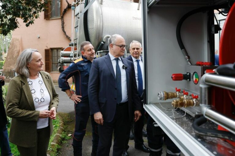 Incendi, i nuovi mezzi della Protezione Civile in dotazione a Roma