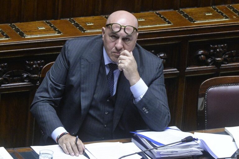 كروسيتو يدعو لتجنب المزيد من التصعيد في الشرق الأوسط