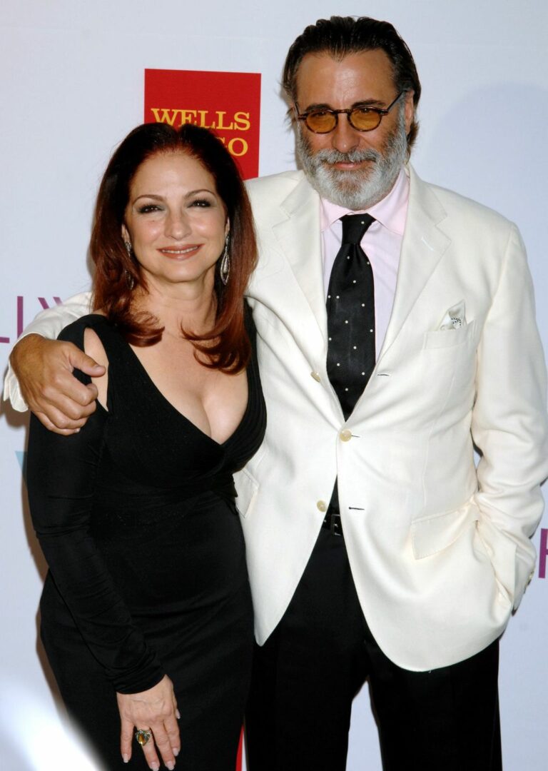 Cinema, anche Andy Garcia tra i protagonisti di “Under the stars”