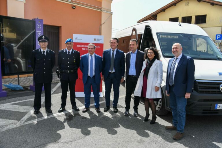 Nuovo collegamento treno+bus per la Casa circondariale di Velletri