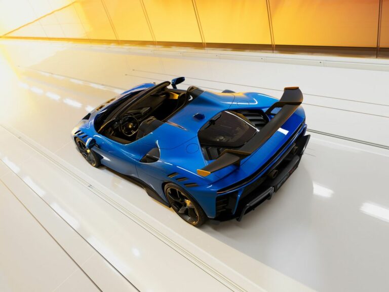 Tutta la gamma Ferrari in mostra al Motor Valley Fest