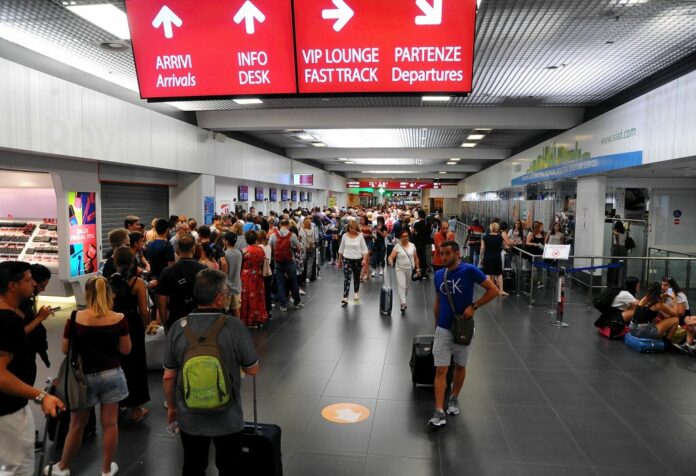 Aeroporto di Orio al Serio, Sciopero dlla compagnia Rayanair