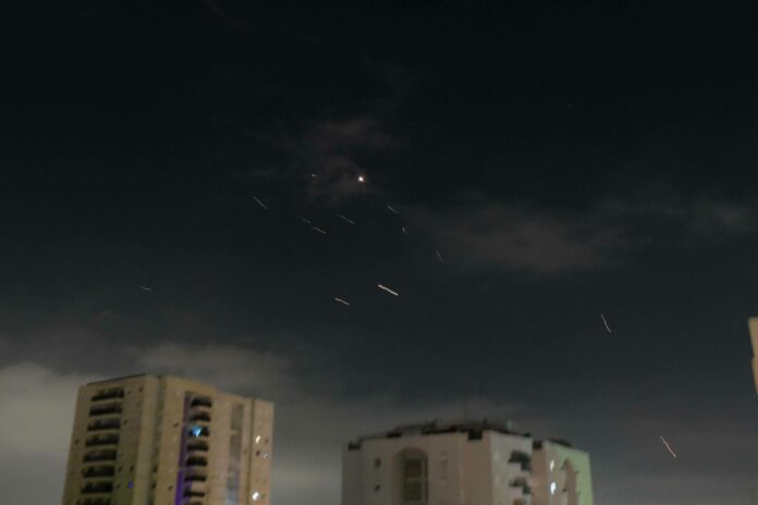 (FOCUS) ISRAEL-TEL AVIV-IRAN-DRONE-MISSILE ATTACKS