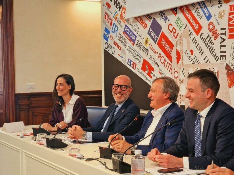 Sindaco Brugnaro ha presentato a Roma il contributo d’accesso alla Stampa estera