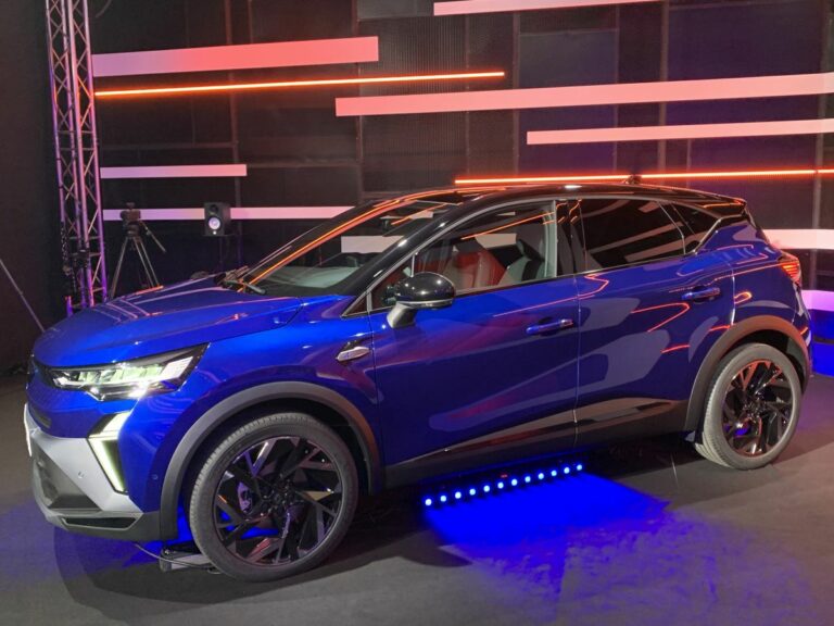 Renault, presentata la nuova Captur