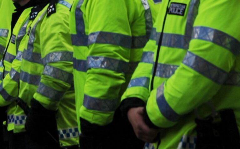 Accoltellamento nella metro di Londra, morto un 13enne