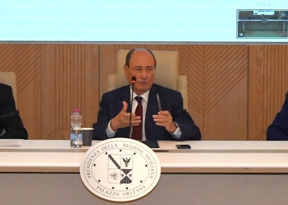 سكيفاني: نشهد ربيعًا من الاستثمارات في صقلية