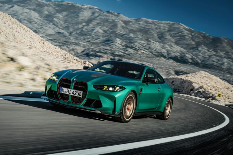 Nuova BMW M4 CS, a proprio agio sia su strada che in pista